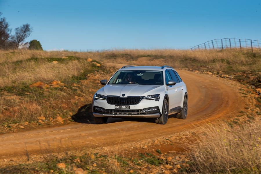 Skoda Superb Scout (3V) 2020 года  (AU) (фото 7 из 35)